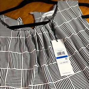 NWT 🏷️ Calvin Klein Black and White Shell Camisole Tank